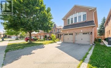 Brampton (Snelgrove) apartment for rent - 6 BACCARAT CRESCENT