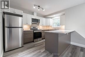 Hamilton (Eastmount) triplex for rent - 2 - 38 VIEWPOINT AVENUE 2