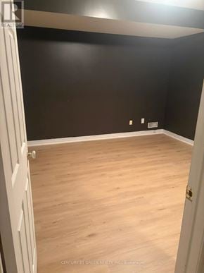 Guelph (Clairfields/Hanlon Business Park) apartment for rent - LOWER - 17 JEAN ANDERSON CRESCENT LOWER