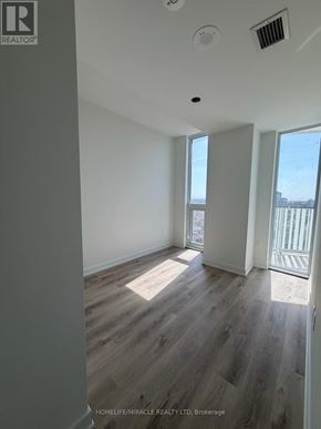Mississauga (Mississauga Valleys) condo for rent - 1002 - 1 FAIRVIEW ROAD 1002
