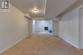 Oakville (Wm Westmount) apartment for rent - 2299 GLAZEBROOK CIRCLE