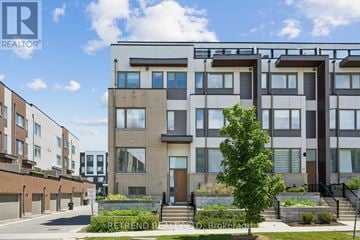 Toronto (Downsview-Roding-Cfb) townhouse for rent - 37 CAROLINE CARPENTER GROVE