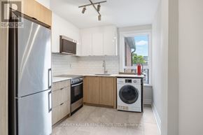Toronto (Dovercourt-Wallace Emerson-Junction) apartment for rent - UPPER - 910 BLOOR STREET W Upper