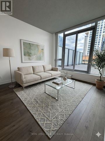 Toronto (Mount Pleasant West) condo for rent - 705 - 89 DUNFIELD AVENUE 705
