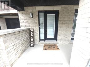 Brantford townhouse for rent - 585 COLBORNE STREET E