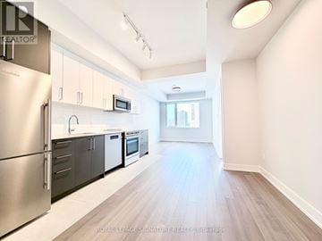 Toronto (University) condo for rent - 603 - 664 SPADINA AVENUE 603
