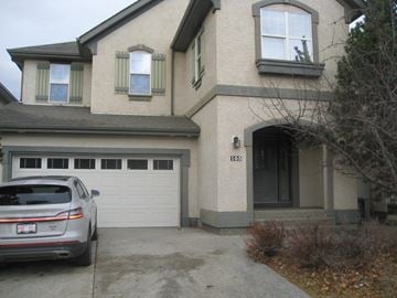 Calgary house for rent - 105 Cranleigh Bay SE