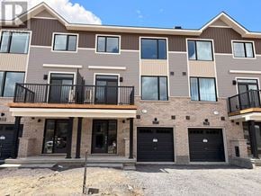 Ottawa townhouse for rent - 377 BANKSIDE WAY