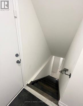 Milton (Fo Ford) apartment for rent - A stairway with a black tread and white risers.