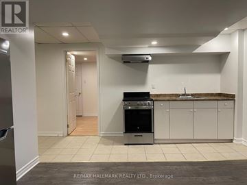 Vaughan (Patterson) apartment for rent - LOWER A - 31 SEABREEZE AVENUE Lower A