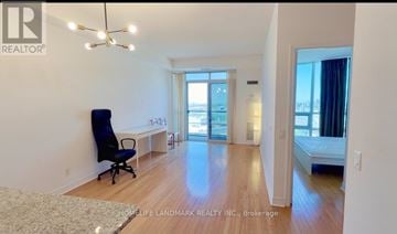 Toronto (Bendale) condo for rent - A room with a desk and a chair is shown.