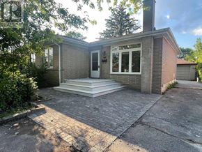 Richmond Hill (Crosby) apartment for rent - A room with wooden flooring and a window.