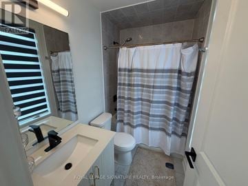 Vaughan (Vaughan Grove) townhouse for rent - 2 BELIVEAU STREET