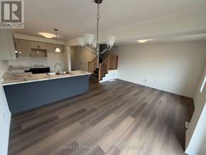 Brant (Paris) townhouse for rent - 115 MATTINGLEY STREET