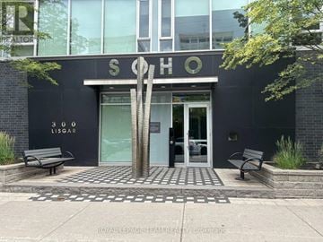 Ottawa condo for rent - 806 - 300 LISGAR STREET 806