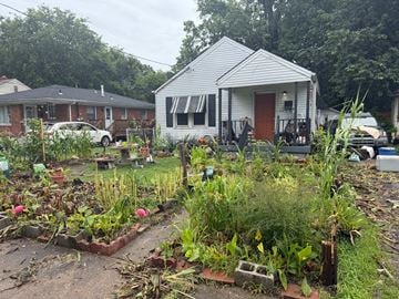 Louisville house for rent - 912 Camden Ave