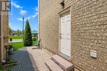 Bradford West Gwillimbury (Bradford) apartment for rent - BASEMENT APARTMENT - 179 SUMMERLYN TRAIL