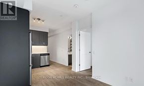 Vaughan (Concord) condo for rent - 807 - 7895 JANE STREET 807