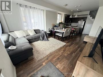 Pickering (Woodlands) townhouse for rent - 323 - 1460 WHITES ROAD 323