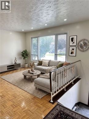 Cambridge apartment for rent - 66 BAKERSFIELD Drive