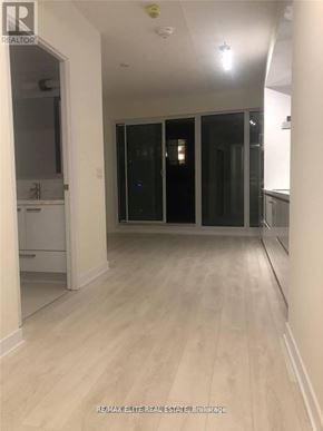 Toronto (Mount Pleasant West) condo for rent - 3606 - 2221 YONGE STREET 3606