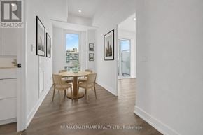 Toronto (Church-Yonge Corridor) condo for rent - A dining room with a table and chairs is shown in the image.