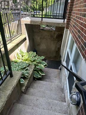 Toronto (Annex) apartment for rent - LOWER - 27 ROSSMORE ROAD W Lower