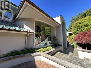 West Vancouver apartment for rent - 1538 CHIPPENDALE COURT