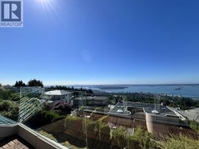 West Vancouver apartment for rent - 1538 CHIPPENDALE COURT