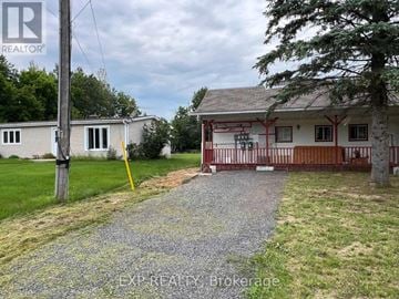 The Nation triplex for rent - 18-C HEBERT STREET
