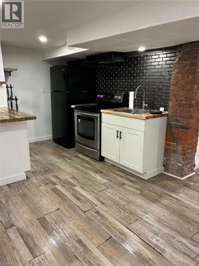 Hamilton apartment for rent - 207 CHARLTON Avenue W
