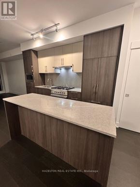 Toronto (Yonge-Eglinton) condo for rent - 409 - 8 MANOR ROAD W 409