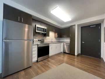 Honolulu apartment for rent - 988 Halekauwila (1 Bedroom 1 Bath 1 Parking)