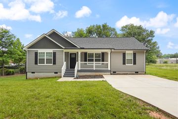 Charlotte house for rent - 2675 Elmin St, Charlotte, NC 28208