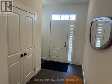 Blue Mountains townhouse for rent - 137 WHITE OAK CRESCENT