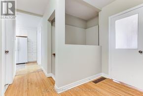 Toronto (Willowdale West) apartment for rent - A room with wooden flooring and a window with white blinds.
