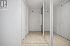 Vaughan (Vaughan Corporate Centre) condo for rent - 1511 - 5 BUTTERMILL AVENUE 1511