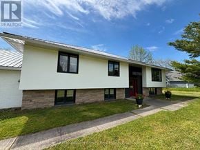 Prince Edward County (Wellington Ward) apartment for rent - 497 WELLINGTON MAIN STREET