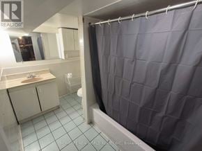 Toronto (Briar Hill-Belgravia) apartment for rent - 55 CHAMBERLAIN B1 AVENUE