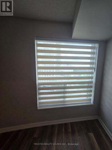 Toronto (Woburn) condo for rent - 906 - 38 LEE CENTRE DRIVE 906