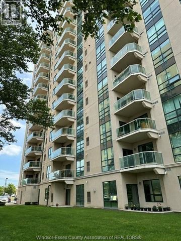 Windsor condo for rent - 4789 RIVERSIDE DRIVE East Unit# 205 205