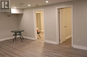 London North (North N) apartment for rent - 83 BRITANNIA AVENUE