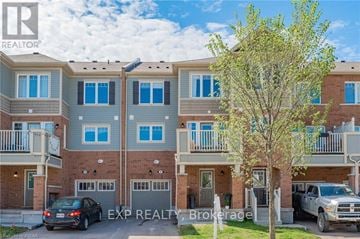 Kitchener townhouse for rent - 8 STRATUS STREET
