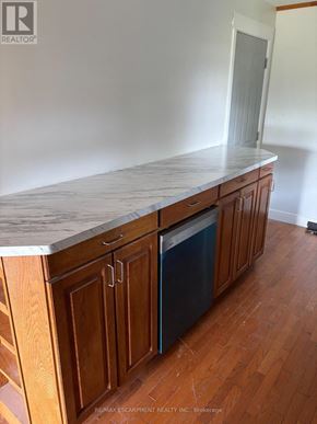 Niagara Falls (Hospital) apartment for rent - 5648 ROYAL MANOR DRIVE