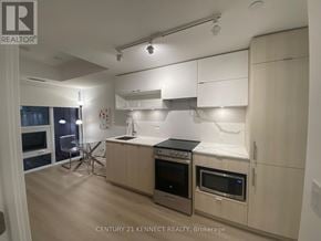 Toronto (Bay Street Corridor) condo for rent - 3311 - 100 QUEEN STREET E 3311