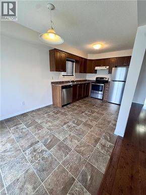 Kitchener apartment for rent - 452 BEAUMONT Crescent