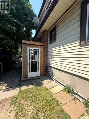 Hamilton (Greeningdon) apartment for rent - LOWER LEVEL - 98 LIMERIDGE ROAD E
