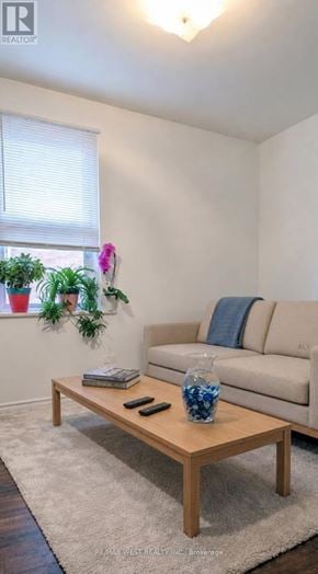 Toronto (Corso Italia-Davenport) apartment for rent - UPPER - 321 CALEDONIA ROAD upper