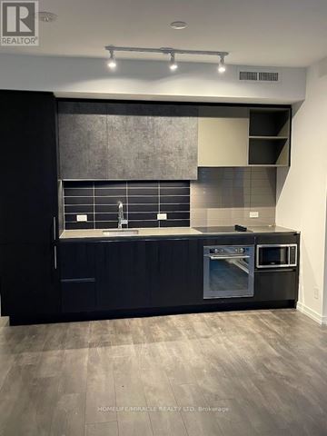 Vaughan (Vaughan Corporate Centre) condo for rent - 4312 - 7890 JANE STREET 4312