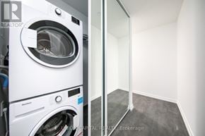 Vaughan (Vaughan Corporate Centre) condo for rent - 1609 - 7890 JANE STREET 1609